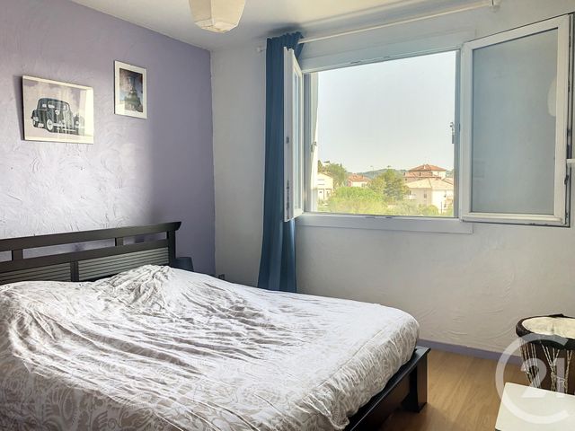 Appartement F4 &agrave; louer - 4 pi&egrave;ces - 78,01 m2 - Grasse - 06 - PROVENCE-ALPES-COTE-D-AZUR