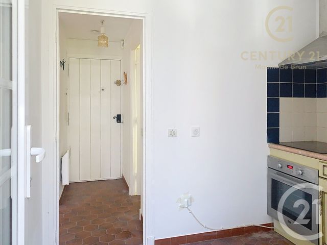 Appartement F1 &agrave; louer - 1 pi&egrave;ce - 28,35 m2 - Peymeinade - 06 - PROVENCE-ALPES-COTE-D-AZUR