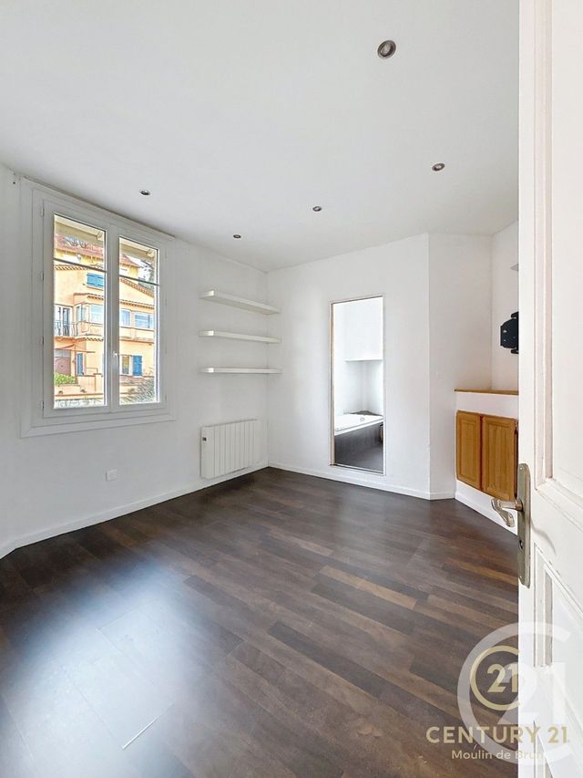 Appartement F2 &agrave; louer - 2 pi&egrave;ces - 43,84 m2 - Grasse - 06 - PROVENCE-ALPES-COTE-D-AZUR