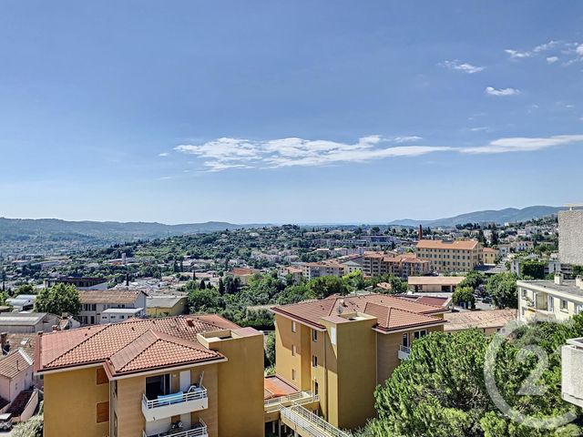 Appartement F2 &agrave; louer - 2 pi&egrave;ces - 51,05 m2 - Grasse - 06 - PROVENCE-ALPES-COTE-D-AZUR