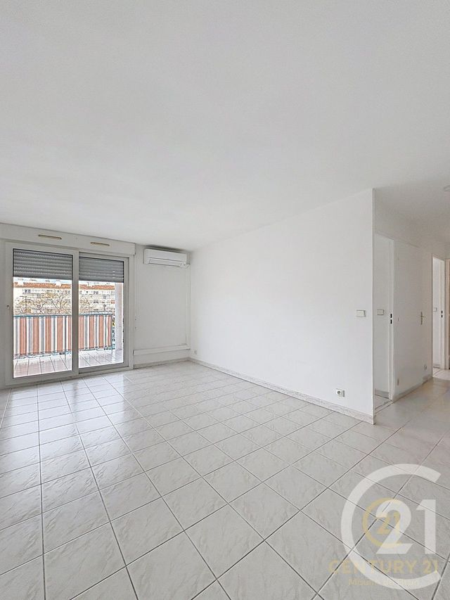 Appartement F2 &agrave; louer - 2 pi&egrave;ces - 46 m2 - Grasse - 06 - PROVENCE-ALPES-COTE-D-AZUR