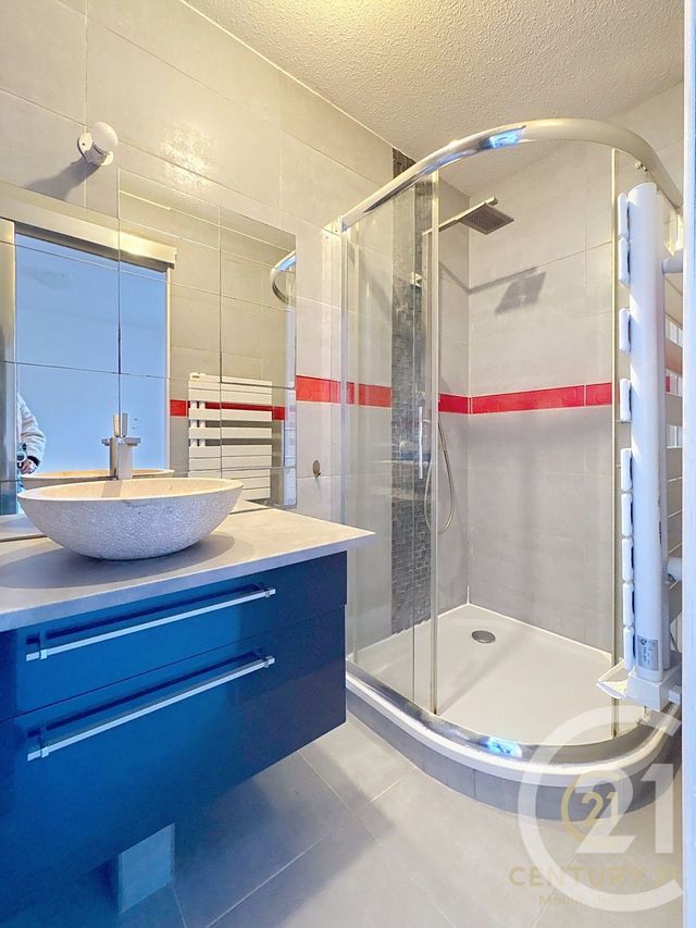 Appartement F5 &agrave; louer - 5 pi&egrave;ces - 104,26 m2 - Grasse - 06 - PROVENCE-ALPES-COTE-D-AZUR