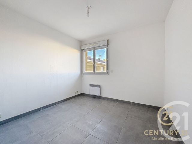 Appartement F5 &agrave; louer - 5 pi&egrave;ces - 104,26 m2 - Grasse - 06 - PROVENCE-ALPES-COTE-D-AZUR
