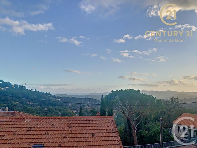 Appartement F3 &agrave; louer - 3 pi&egrave;ces - 50 m2 - Grasse - 06 - PROVENCE-ALPES-COTE-D-AZUR