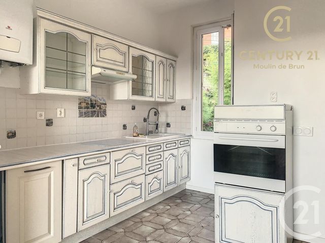 Appartement F3 &agrave; louer - 3 pi&egrave;ces - 50 m2 - Grasse - 06 - PROVENCE-ALPES-COTE-D-AZUR