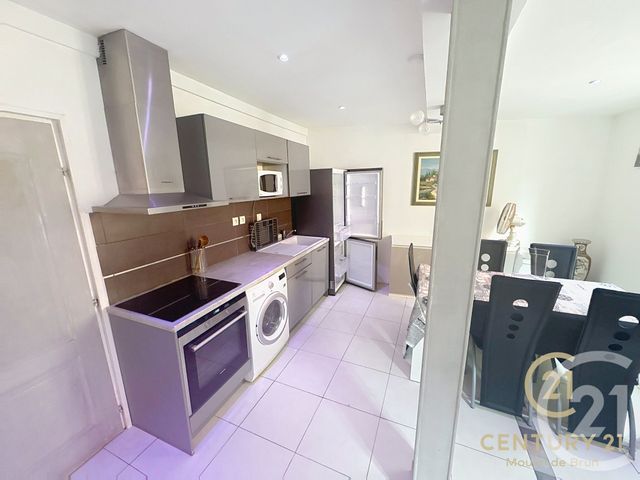 Appartement F2 &agrave; louer - 2 pi&egrave;ces - 42,20 m2 - Grasse - 06 - PROVENCE-ALPES-COTE-D-AZUR