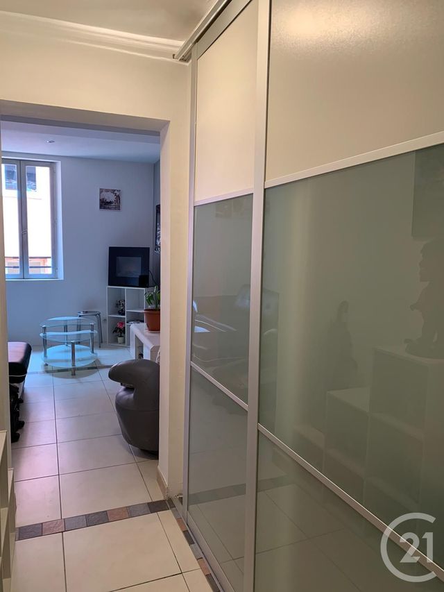 Appartement F2 &agrave; louer - 2 pi&egrave;ces - 42,20 m2 - Grasse - 06 - PROVENCE-ALPES-COTE-D-AZUR