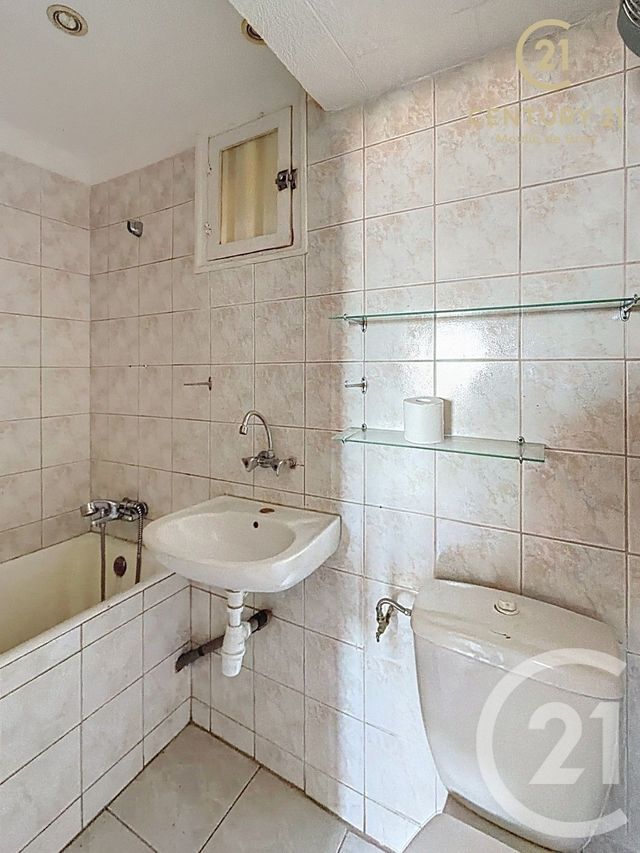 Appartement F2 &agrave; vendre - 2 pi&egrave;ces - 38,20 m2 - Grasse - 06 - PROVENCE-ALPES-COTE-D-AZUR