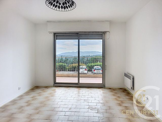 Appartement F2 &agrave; louer - 2 pi&egrave;ces - 54,08 m2 - Grasse - 06 - PROVENCE-ALPES-COTE-D-AZUR