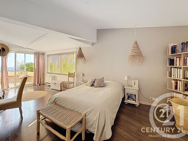 Appartement F3 &agrave; louer - 3 pi&egrave;ces - 98,47 m2 - Grasse - 06 - PROVENCE-ALPES-COTE-D-AZUR