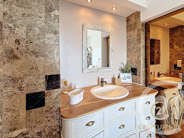 Appartement F3 &agrave; louer - 3 pi&egrave;ces - 98,47 m2 - Grasse - 06 - PROVENCE-ALPES-COTE-D-AZUR