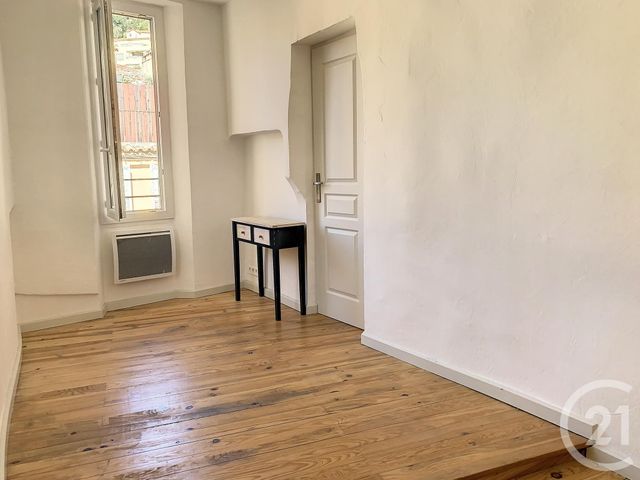 Appartement F2 &agrave; louer - 2 pi&egrave;ces - 31,65 m2 - Grasse - 06 - PROVENCE-ALPES-COTE-D-AZUR