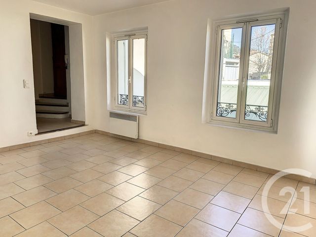 Appartement F2 &agrave; louer - 2 pi&egrave;ces - 41,40 m2 - Grasse - 06 - PROVENCE-ALPES-COTE-D-AZUR