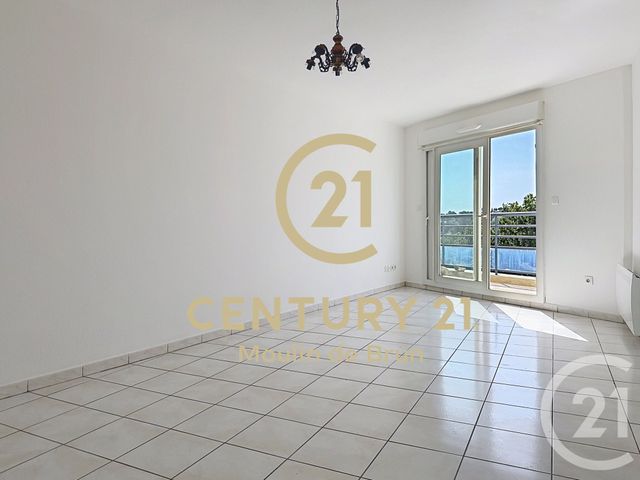 Appartement F3 &agrave; louer - 3 pi&egrave;ces - 55,60 m2 - Peymeinade - 06 - PROVENCE-ALPES-COTE-D-AZUR