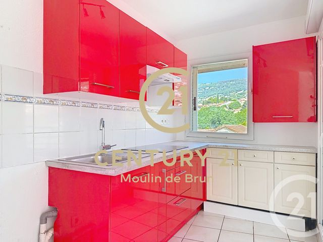 Appartement F3 &agrave; louer - 3 pi&egrave;ces - 55,60 m2 - Peymeinade - 06 - PROVENCE-ALPES-COTE-D-AZUR