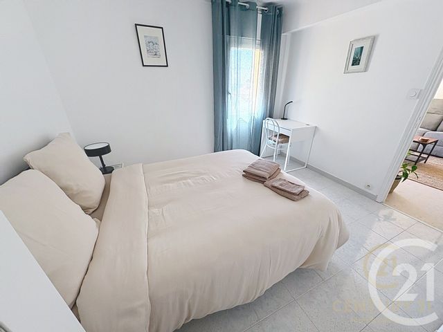 Appartement F3 &agrave; louer - 3 pi&egrave;ces - 56,30 m2 - Grasse - 06 - PROVENCE-ALPES-COTE-D-AZUR