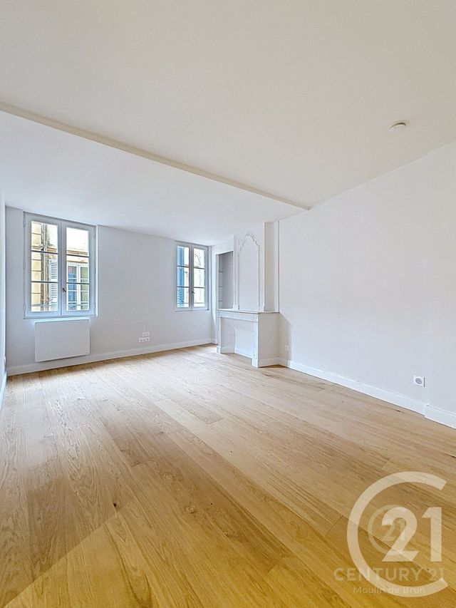 Appartement F3 &agrave; louer - 3 pi&egrave;ces - 53,40 m2 - Grasse - 06 - PROVENCE-ALPES-COTE-D-AZUR
