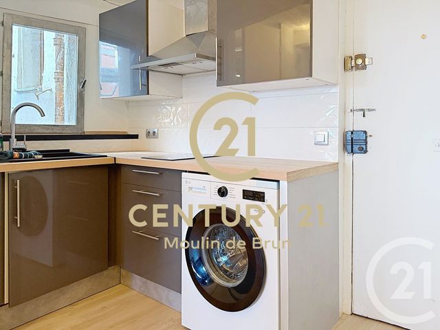 Appartement F1 &agrave; louer - 1 pi&egrave;ce - 26,91 m2 - Grasse - 06 - PROVENCE-ALPES-COTE-D-AZUR