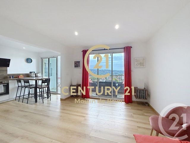 Appartement F4 &agrave; vendre - 4 pi&egrave;ces - 76,11 m2 - Grasse - 06 - PROVENCE-ALPES-COTE-D-AZUR