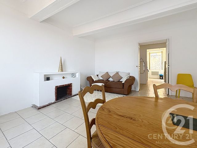 Appartement F3 &agrave; louer - 3 pi&egrave;ces - 72,42 m2 - Grasse - 06 - PROVENCE-ALPES-COTE-D-AZUR