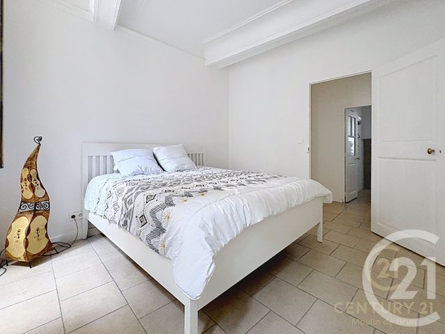 Appartement F3 &agrave; louer - 3 pi&egrave;ces - 72,42 m2 - Grasse - 06 - PROVENCE-ALPES-COTE-D-AZUR