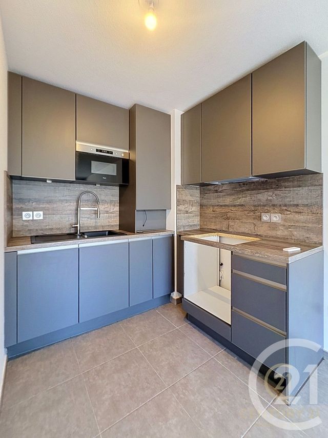 Appartement F2 &agrave; louer - 2 pi&egrave;ces - 41,48 m2 - Grasse - 06 - PROVENCE-ALPES-COTE-D-AZUR