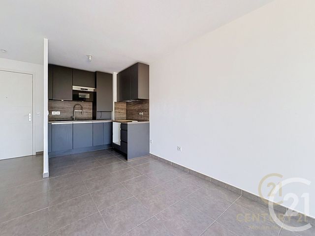 Appartement F2 &agrave; louer - 2 pi&egrave;ces - 41,48 m2 - Grasse - 06 - PROVENCE-ALPES-COTE-D-AZUR
