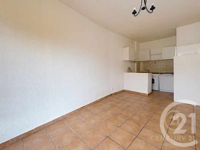 Appartement F2 &agrave; louer - 2 pi&egrave;ces - 35,62 m2 - Grasse - 06 - PROVENCE-ALPES-COTE-D-AZUR