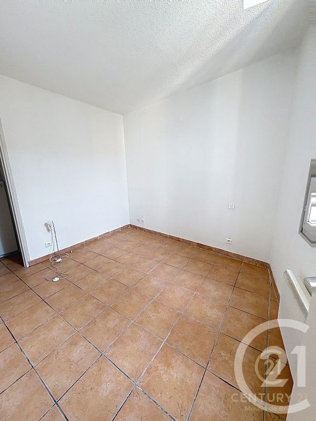 Appartement F2 &agrave; louer - 2 pi&egrave;ces - 35,62 m2 - Grasse - 06 - PROVENCE-ALPES-COTE-D-AZUR