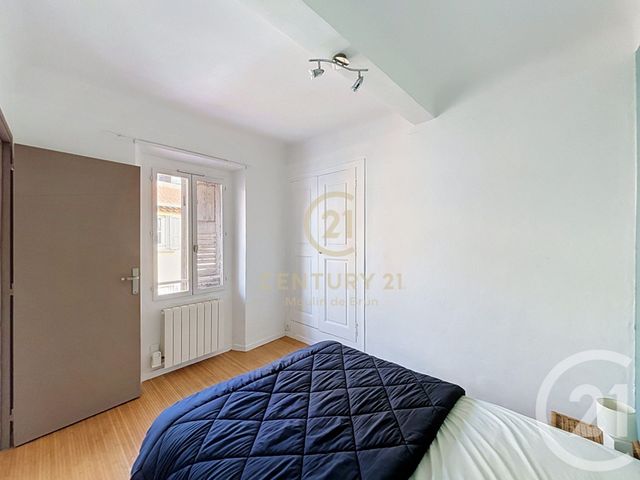 Appartement F3 &agrave; louer - 3 pi&egrave;ces - 45,75 m2 - Grasse - 06 - PROVENCE-ALPES-COTE-D-AZUR