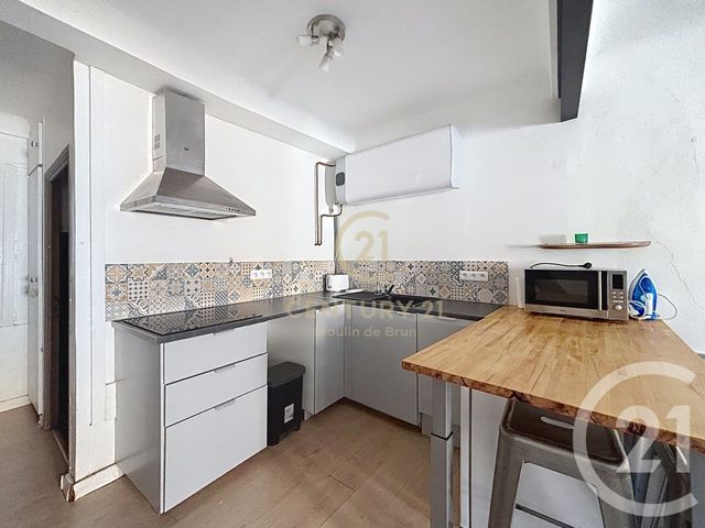 Appartement F3 &agrave; louer - 3 pi&egrave;ces - 45,75 m2 - Grasse - 06 - PROVENCE-ALPES-COTE-D-AZUR