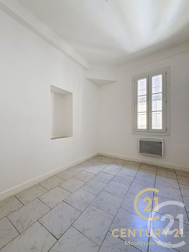 Appartement F2 &agrave; louer - 2 pi&egrave;ces - 41,89 m2 - Grasse - 06 - PROVENCE-ALPES-COTE-D-AZUR
