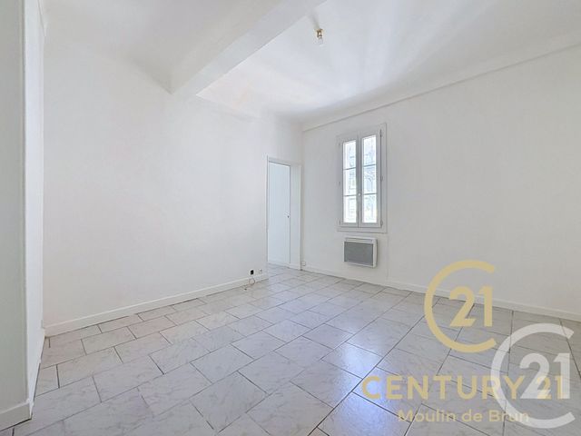 Appartement F2 &agrave; louer - 2 pi&egrave;ces - 41,89 m2 - Grasse - 06 - PROVENCE-ALPES-COTE-D-AZUR