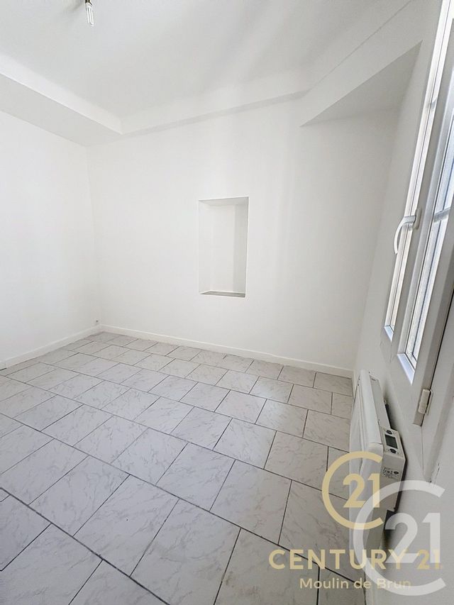 Appartement F2 &agrave; louer - 2 pi&egrave;ces - 41,89 m2 - Grasse - 06 - PROVENCE-ALPES-COTE-D-AZUR