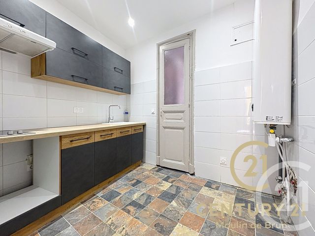 Appartement F2 &agrave; louer - 3 pi&egrave;ces - 59,41 m2 - Grasse - 06 - PROVENCE-ALPES-COTE-D-AZUR