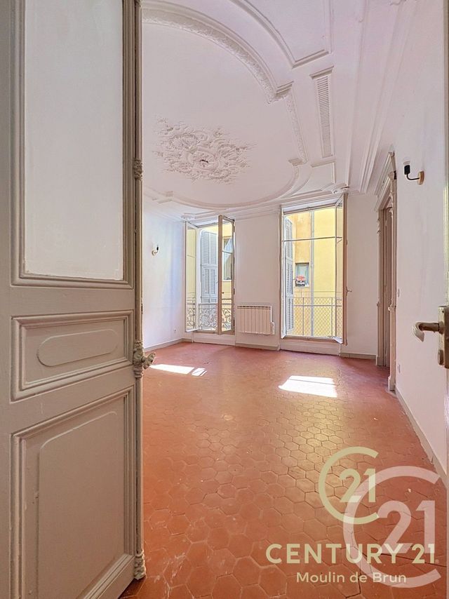 Appartement F2 à louer GRASSE