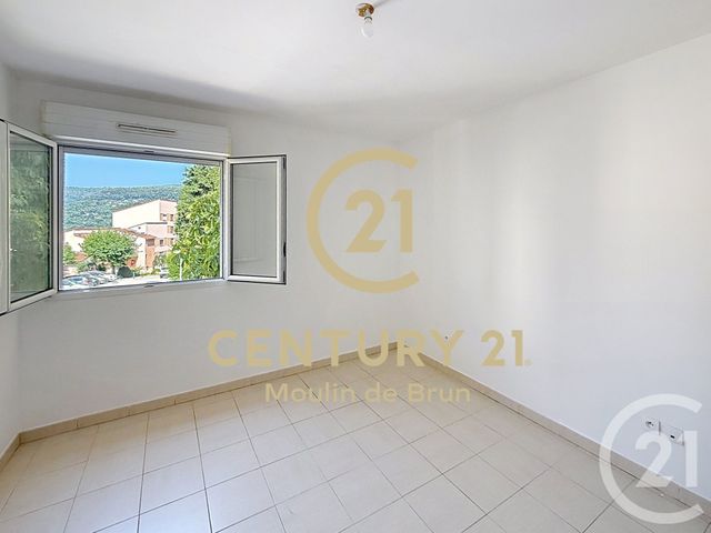 Appartement F3 &agrave; vendre - 3 pi&egrave;ces - 62,25 m2 - Grasse - 06 - PROVENCE-ALPES-COTE-D-AZUR