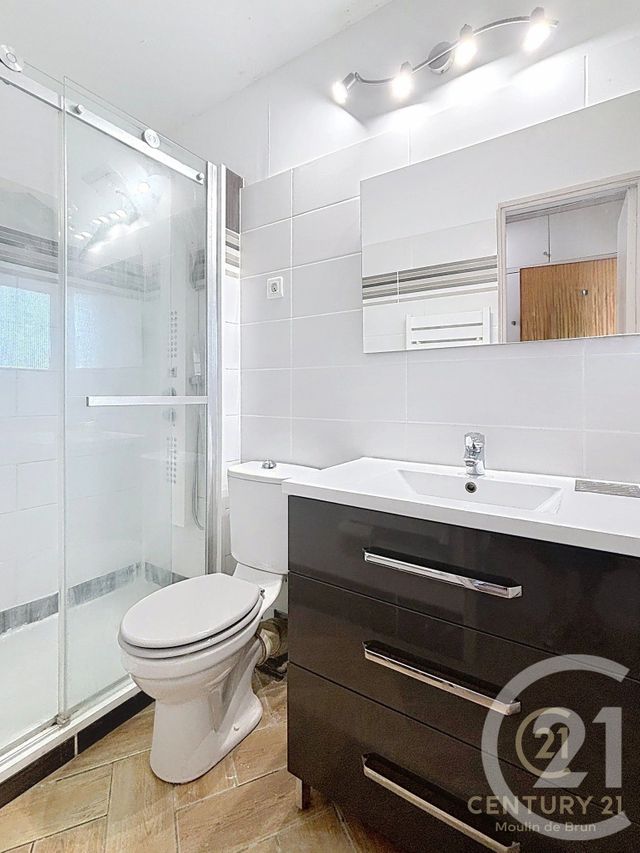 Appartement F1 &agrave; louer - 1 pi&egrave;ce - 23,65 m2 - Peymeinade - 06 - PROVENCE-ALPES-COTE-D-AZUR