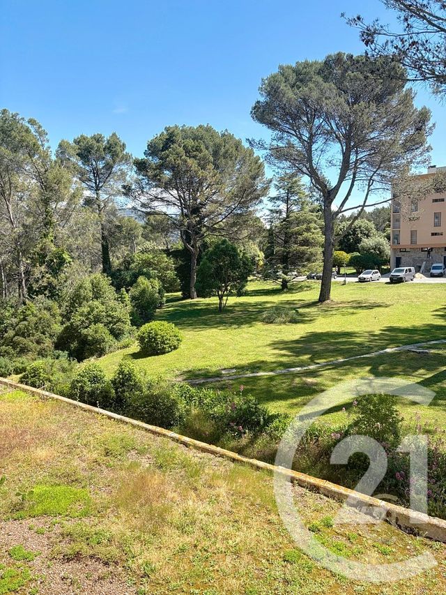 Appartement F1 &agrave; louer - 1 pi&egrave;ce - 23,65 m2 - Peymeinade - 06 - PROVENCE-ALPES-COTE-D-AZUR