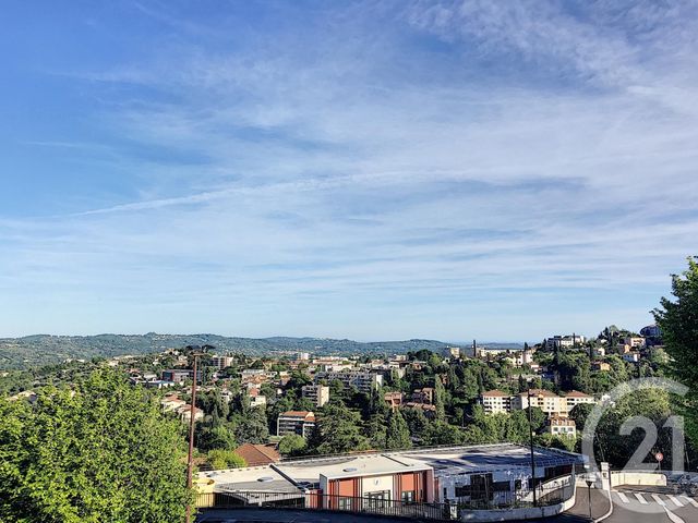 Appartement F3/4 &agrave; louer - 4 pi&egrave;ces - 65,03 m2 - Grasse - 06 - PROVENCE-ALPES-COTE-D-AZUR