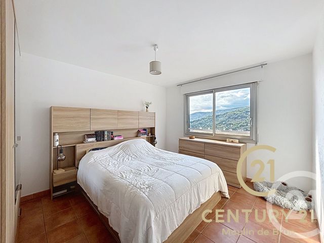 Appartement F3 &agrave; louer - 3 pi&egrave;ces - 63,33 m2 - Grasse - 06 - PROVENCE-ALPES-COTE-D-AZUR